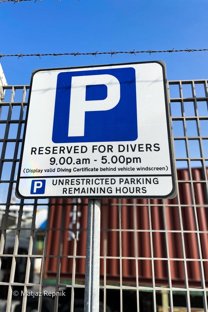 Divers Parking [Matjaz Repnik]